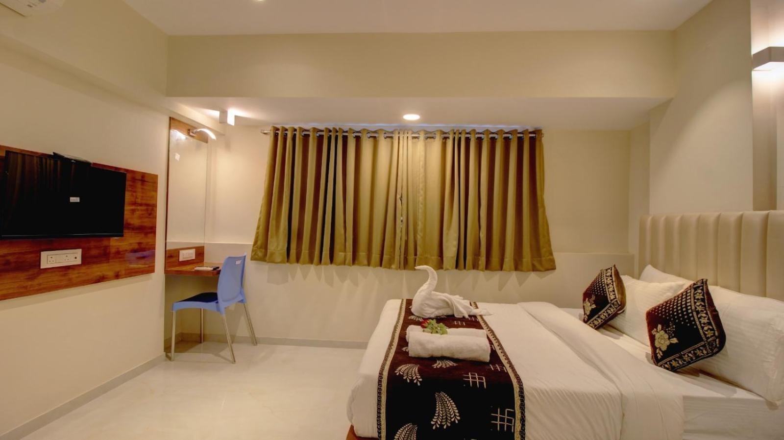 Hotel Sapphire Inn Residency Thane Esterno foto